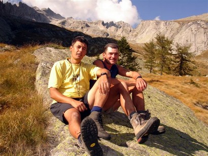 Gianluca e Giuseppe presso la quota 1979 m in Val Qualido.