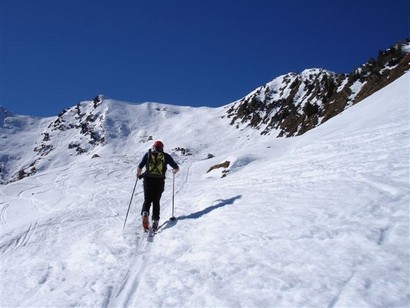 Fabio Pola verso la Cima Querciada 2382 m.
