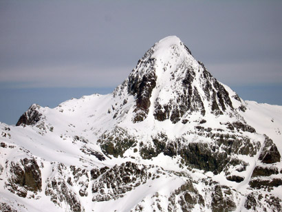 Il Piz Platta 3392 m versante Sud, dalla cima del Mazzaspitze 3164 m.