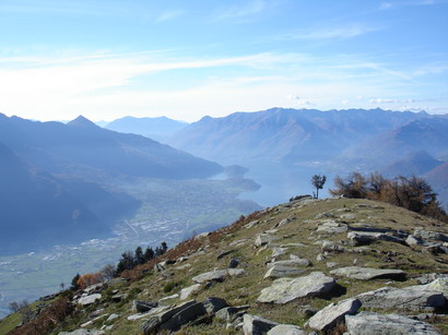 Lago di Como e Bassa Valtellina.