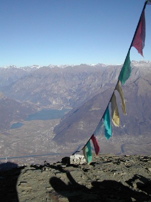 Altra foto di Bassa Valtellina e Val Chiavenna viste dalla cima.