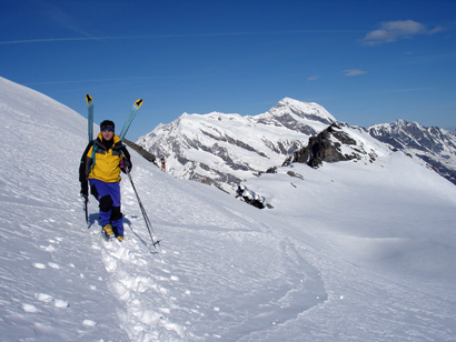Roberto sul Glacer de la Sassière appena dopo lo scolinamento  dalla Grande Combe a 3150  m.