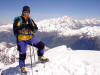 Roberto in cima al Mont Pourri 3779 m, sullo sfondo il massiccio del Monte Bianco.