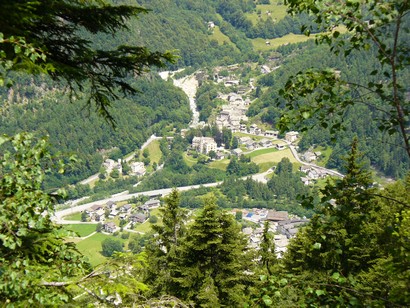 Val Bregaglia - Paese di Bondo.