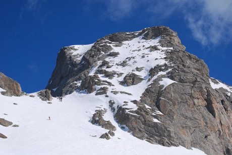 La sella 2890 m circa e il tratto alpinistico al Pizzo Ligoncio.