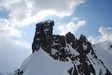 Il Torrione di Mezzaluna 2333 m nei pressi della sella a 2250 m circa.