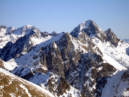 Il Monte Aga 2720 m e Pizzo del Diavolo di Tenda 2916 m, dal M. Masoni 2663 m.