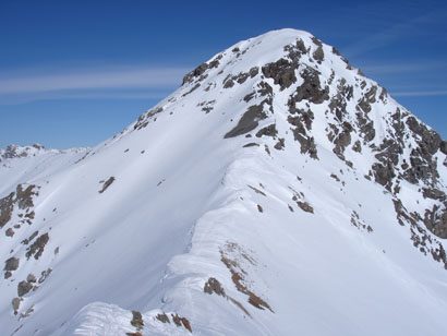 Il ripido tratto sciistico al Monte Cornaccia o Piz Tea Fondada 3144 m.