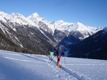 Durante la salita al Piz d'Urezza 2906 m  presso La Plazza 2080 m.