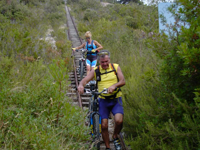 Una strada ferrata percorribile anche in sella.