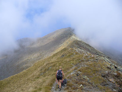 Milvia sul crinale finale che porta alla cima.