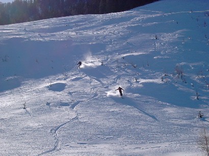 Scendendo in neve splendida...