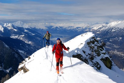 Lorenzo e Gianmaria sulla cresta alla Cima d'Assola 2166 m.