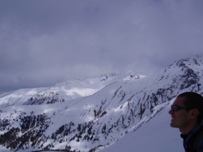 Nemmeno sulla cima il sole vuol farsi vedere.