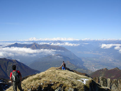 Giornata limpida (almeno in quota): la visuale  fantastica.