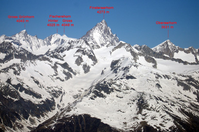 Panorama dal Ritzhörner 3111 m, verso l'Oberland Bernese.