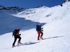 Angelo e Lorenzo prima del ripido alla Cima di Moncale 2306 m.