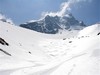 Le belle curve lasciate da noi su neve biliardo, sullo sfondo il Piz Roseg 3937 m.