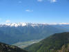 Vista delle Prealpi Orobie e della Valtellina centrale.