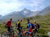 Manca poco per arrivare al Lago Bianco. Una foto di rito e poi si riprende a pedalare.