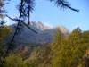 Monte Legnone ancora illuminato dal sole.