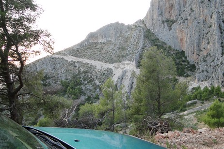 Avventurandosi sullo sterrato.