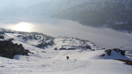 Salendo dal Lago di Sils.