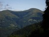 Di fronte il Monte Bar.