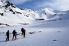 Il Piz Fless 3020 m versante SW durante la salita in Val Gröss.