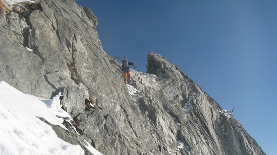 Giovanni sulla scala che da sul Brunnifirn.