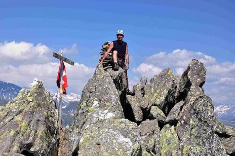 Dome sulla cima.