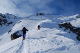 La Cima da Murtaira 2858 m poco sopra alla quota 2500 m, con a sinistra la quota 2611 m.