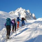 Presso le Malghe Varicla 1606 m con il Pizzo Camino 2491 m.